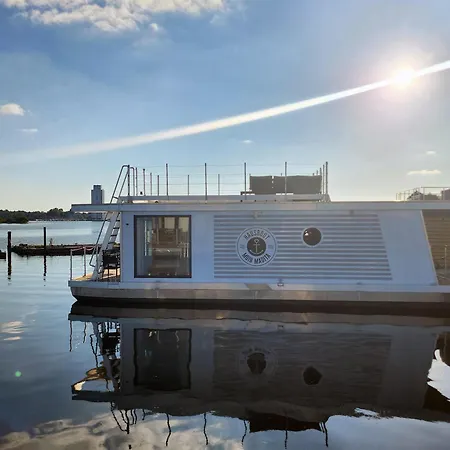 Hausboot Moin Madita In Exklusiver Lage Schleswig Exterior photo